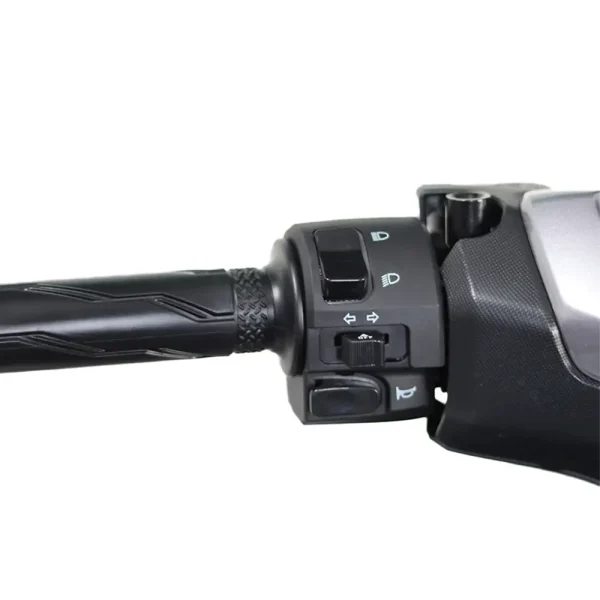 موتورسیکلت کبیر طرح آیروکس NVX180 - تصویر 15